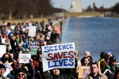 Trump’s War on Scientific Research Leaves US Public Health Experts Stunned: ‘They Are Ignoring Science’