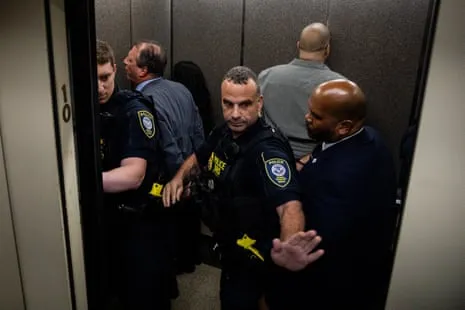 NY Officials Detained While Blocking Ice Access to Government Facility
